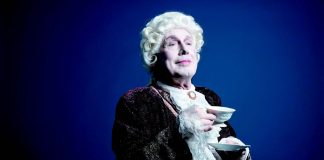 Je me réjouis d’avoir calfeutré les murs. La grogne populacière ne m’atteint plus.