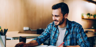 On a assisté en 2021 à la création de 996 000 entreprises.