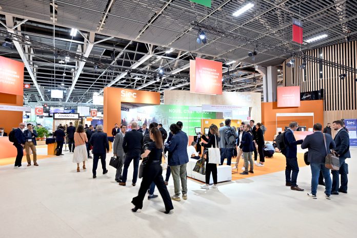 siec visuel Dans les allées du salon SIEC