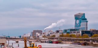 L'industrie française connaît de lourdes périodes de perturbations.