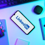 Qui gèrera le LinkedIn des agents IA ? IA et Linkedin