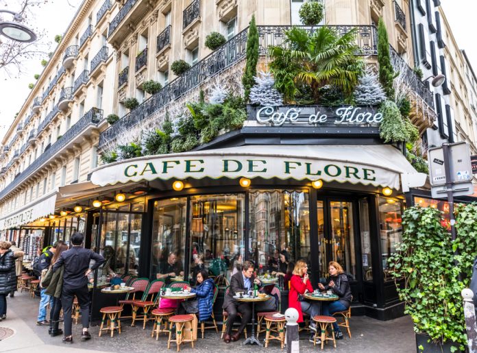 Bistrots et cafés, l'art de vivre à la française