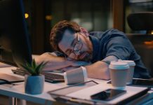 La journée du sommeil est célébrée le 13 mars. C’est l’occasion de rappeler les bienfaits du sommeil, et sensibiliser aux facteurs quotidiens néfastes qui influencent sa qualité.