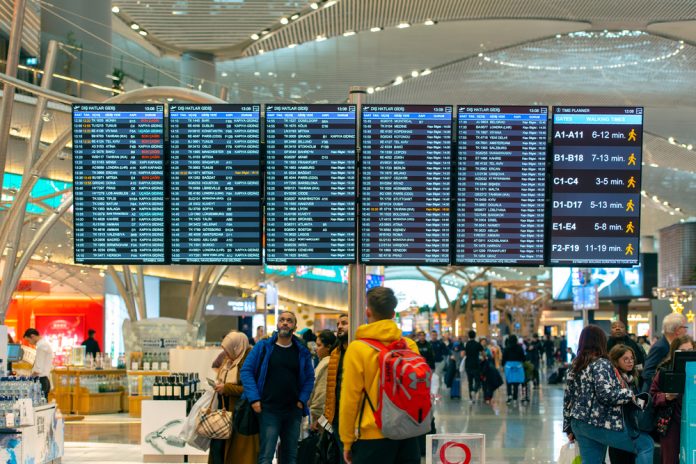 Le secteur du tourisme subit de plein fouet les incertitudes mondiales, notamment les vives tensions qui touchent le Moyen-Orient.