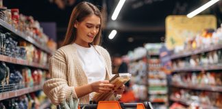 Omniprésence plastique supermarchés