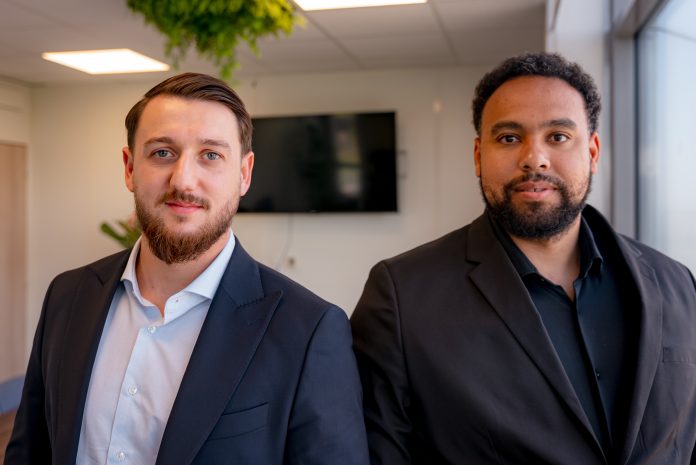 Alexis Raspilair et Ramil Alvarez, cofondateurs de Dealinka.