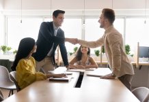 Les jeunes au travail, loin des clichés