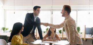 Les jeunes au travail, loin des clichés