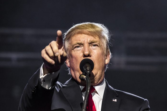 October,15,,2016,,Edison,,Nj,-,Donald,Trump,Speaks,At Donald Trump anniversaire