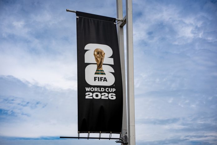 Fifa,World,Cup,2026,Banner,Mounted,On,Street,Light,Pole. Bannière coupe du monde 2026