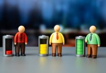 Comment améliorer les conditions de travail dans les années à venir ? Travailleur fatigué