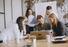 SEO, GEO : comment l’IA bouleverse la visibilité des entreprises IA et visibilité des entreprises