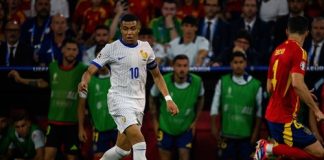 Le contrat qui liait Kylian Mbappé à Nike a pris fin. À la place, le joueur français s'est tourné vers On.