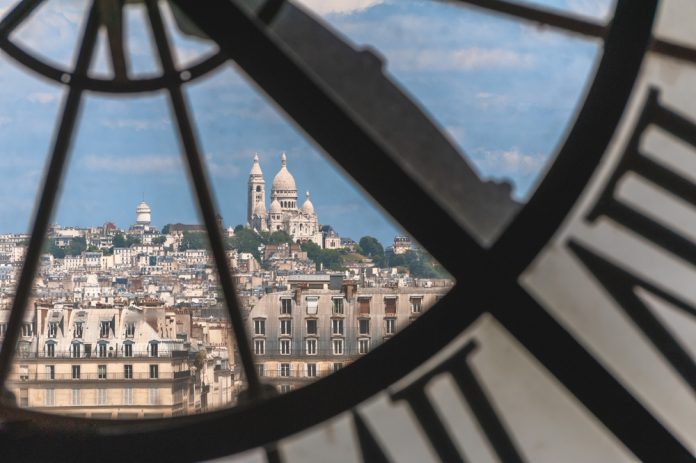 Scenery,Of,Paris,Through,The,Clock,Tower Grands Prix de la création de la Ville de Paris
